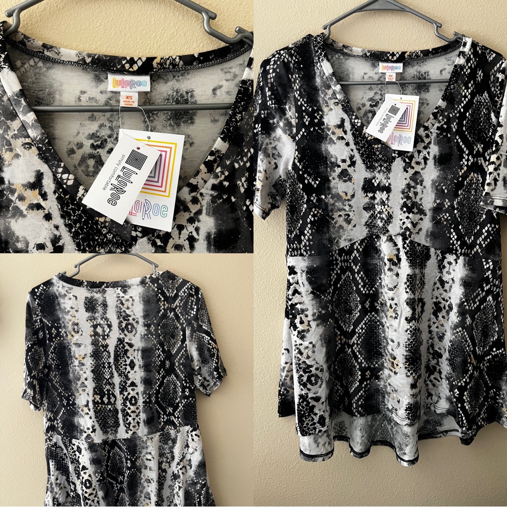 Jana Black N White Empire Waisted Top